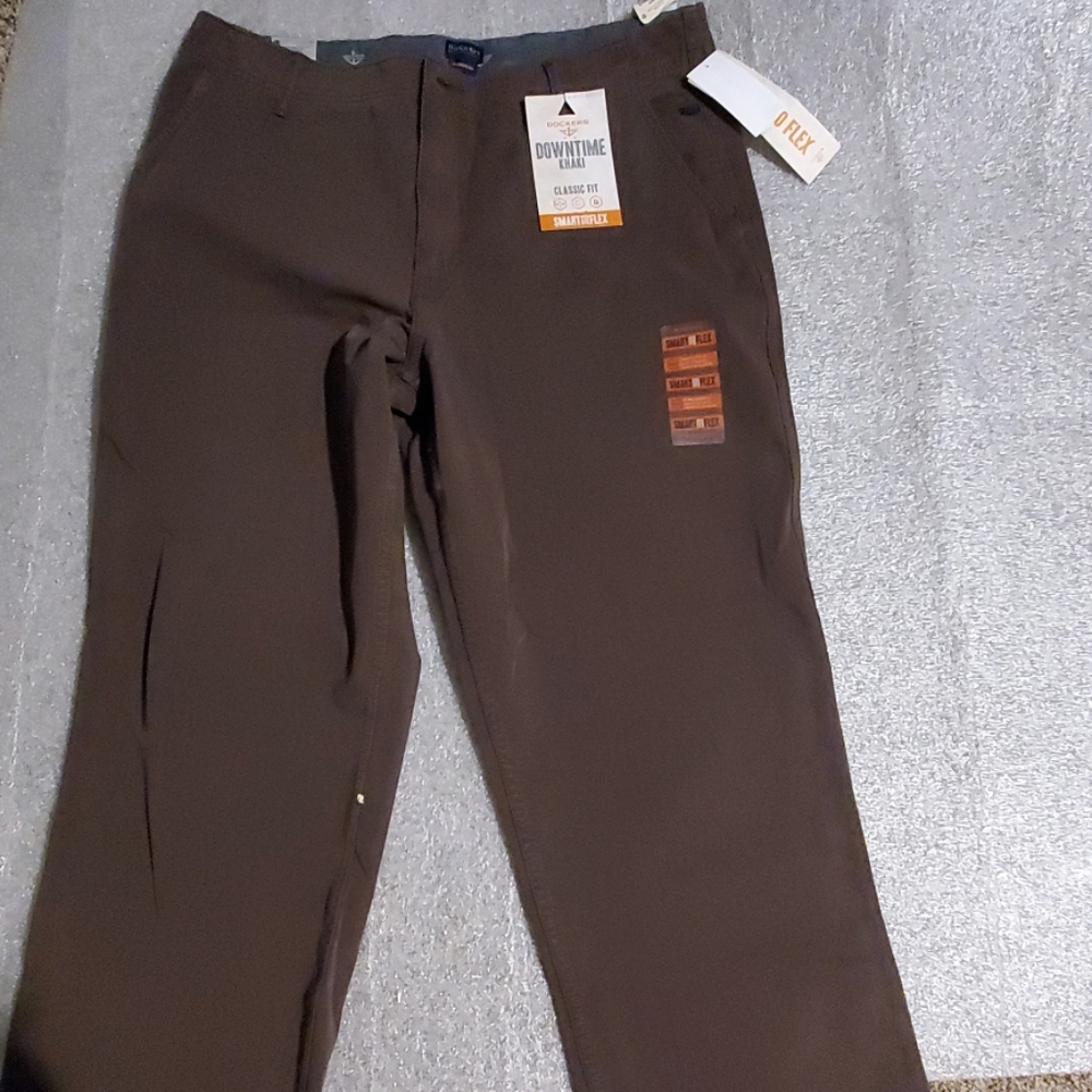 DOCKER SMART 360 FLEX MEN'S CLASSIC FIT.      0321